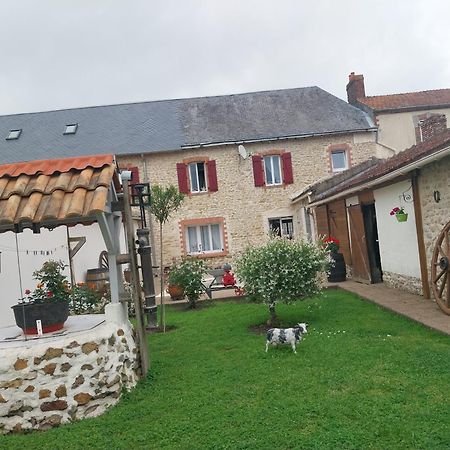 Chambre D Hote Les Frangins Bed & Breakfast Avrillé Exterior foto